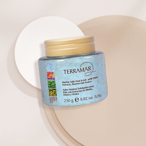 MARINE SALTS FOOT SCRUB WITH NATURAL EXTRACTS 8,82 oz.